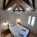 Djoumas Villa *